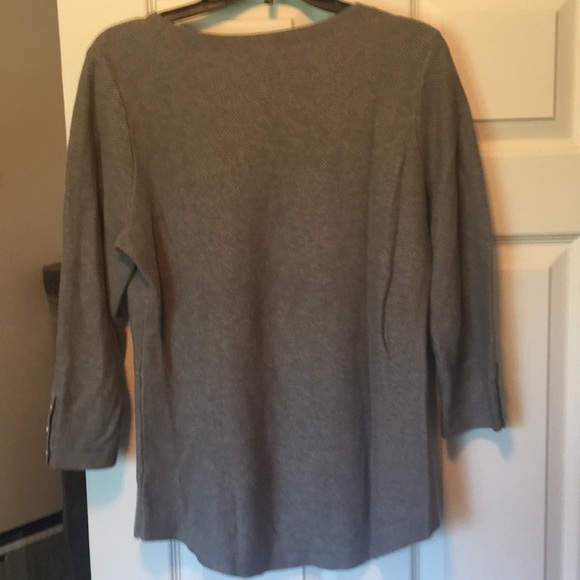 Talbots size medium 60% cotton 40% rayon sweater - Picture 3 of 3